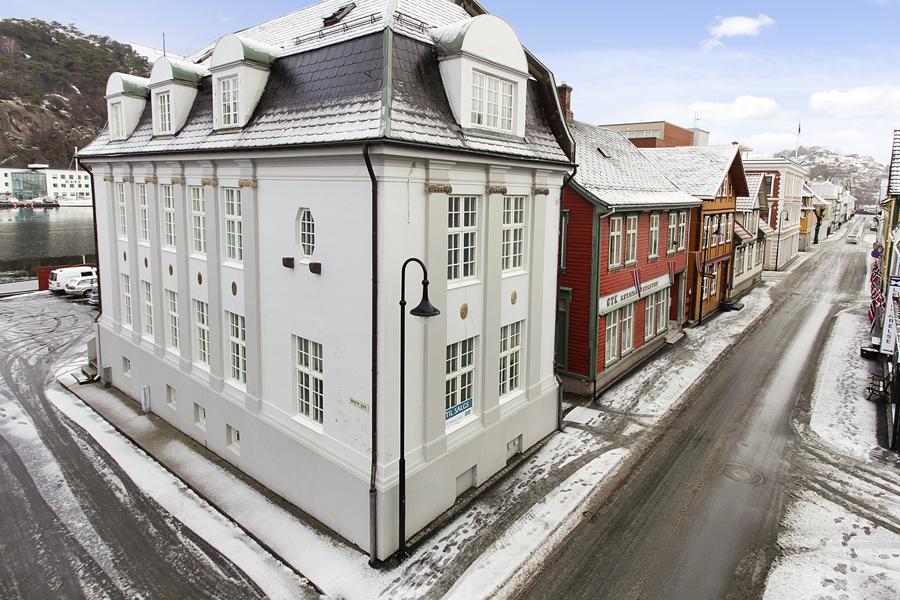 Velkommen til Strandgaten 42