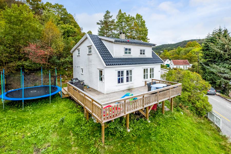 Velkommen til Ålefjærveien 381