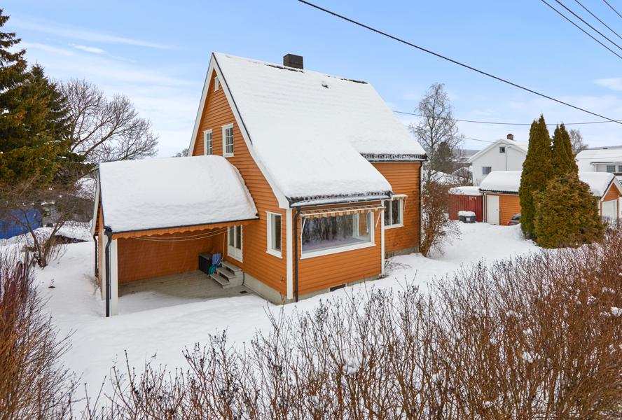 Velkommen til Idrettsveien 8