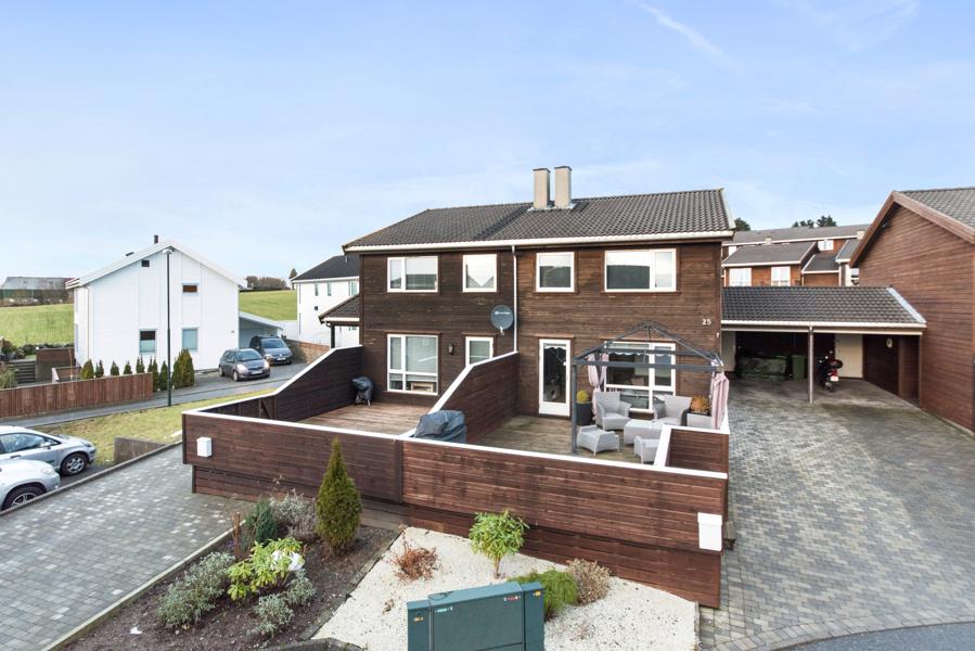 Velkommen til Steinlia 25