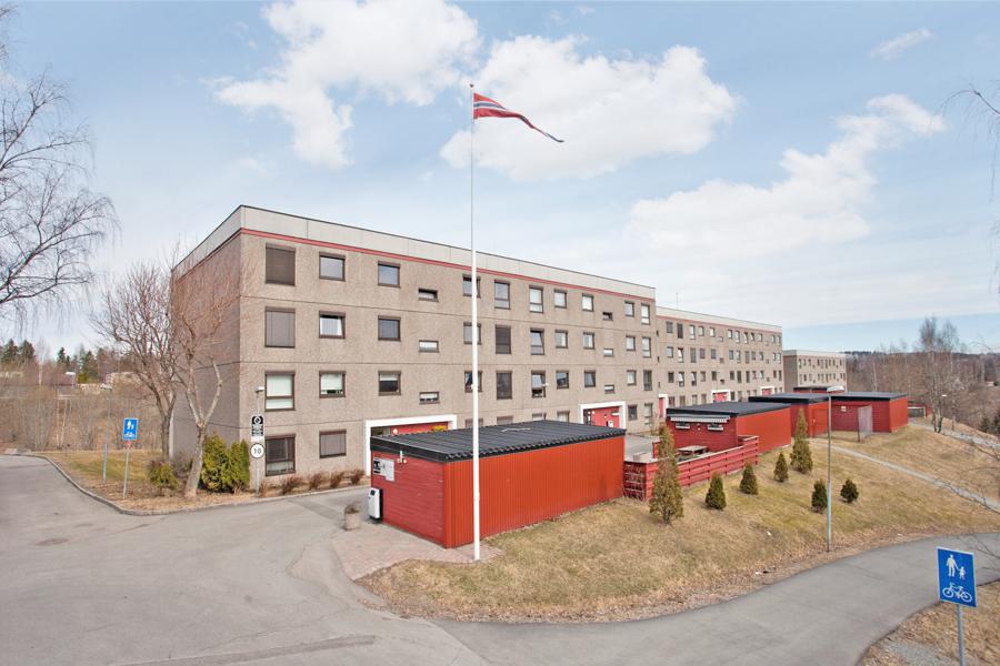 Velkommen til RIIHIMÆKIVEIEN 33 33