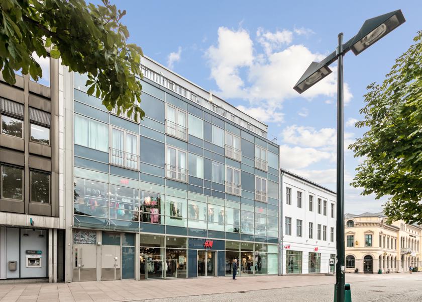 Velkommen til Bragernes torg 12 12