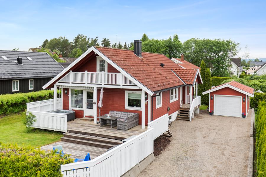 Velkommen til Linneavegen 10