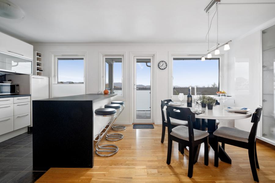 Velkommen til Heddeveien 100