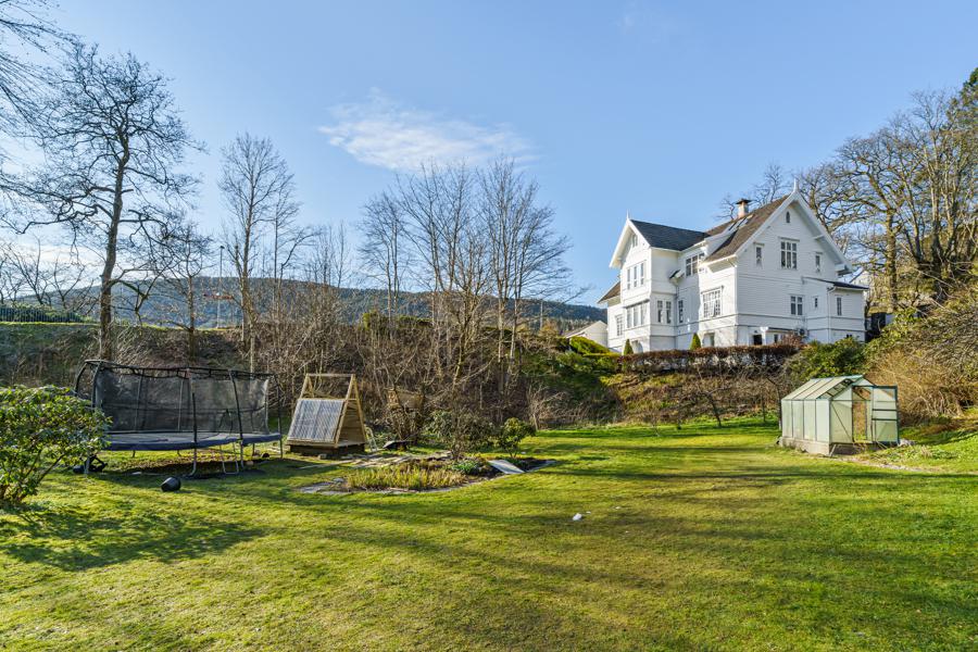 Velkommen til Statsminister Michelsens veg 25