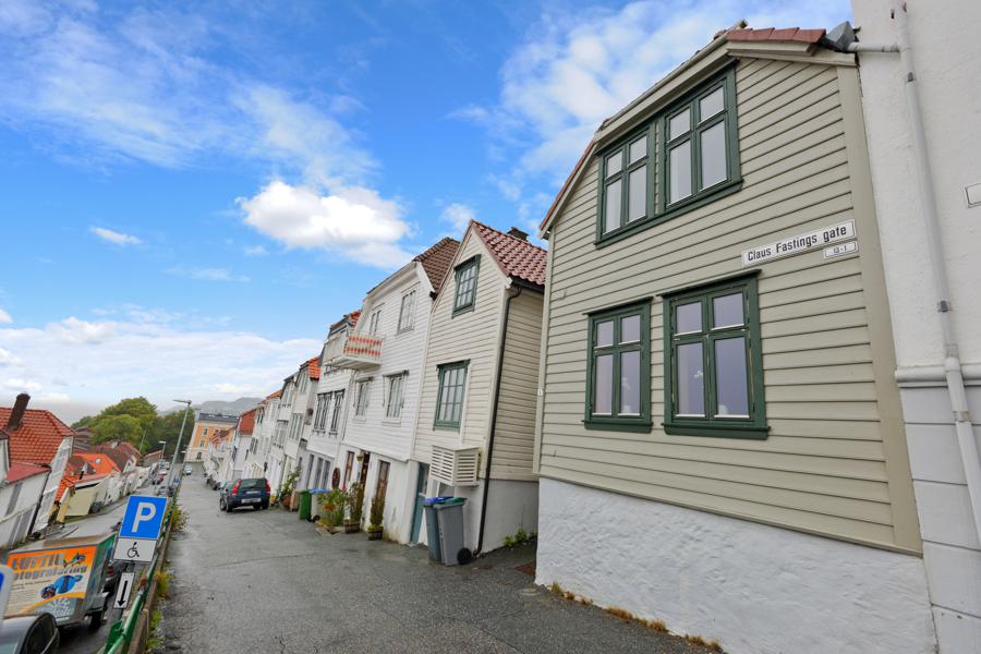 Velkommen til Claus Fastings gate 1