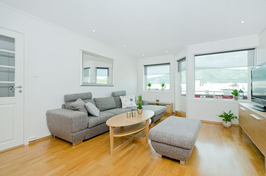 Velkommen til Nattlandsveien 66 66