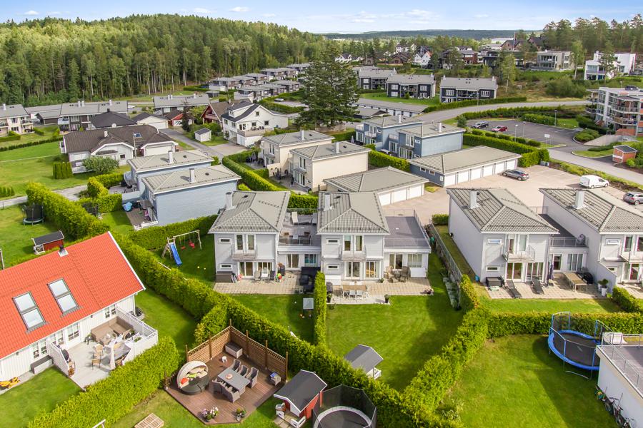 Velkommen til Rolf Presthus vei 90 90