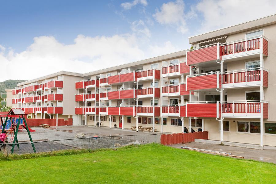 Velkommen til Nebbestølen 81 81