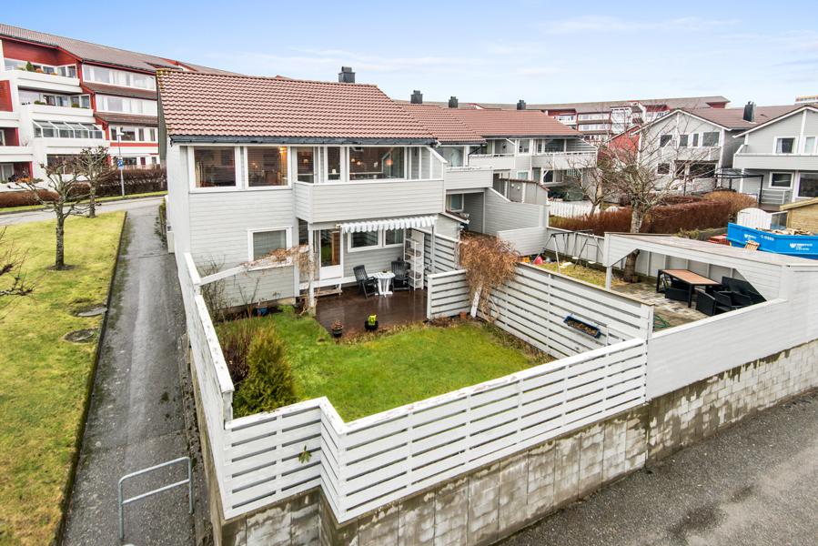 Velkommen til Mjughaug Terrasse 1 1