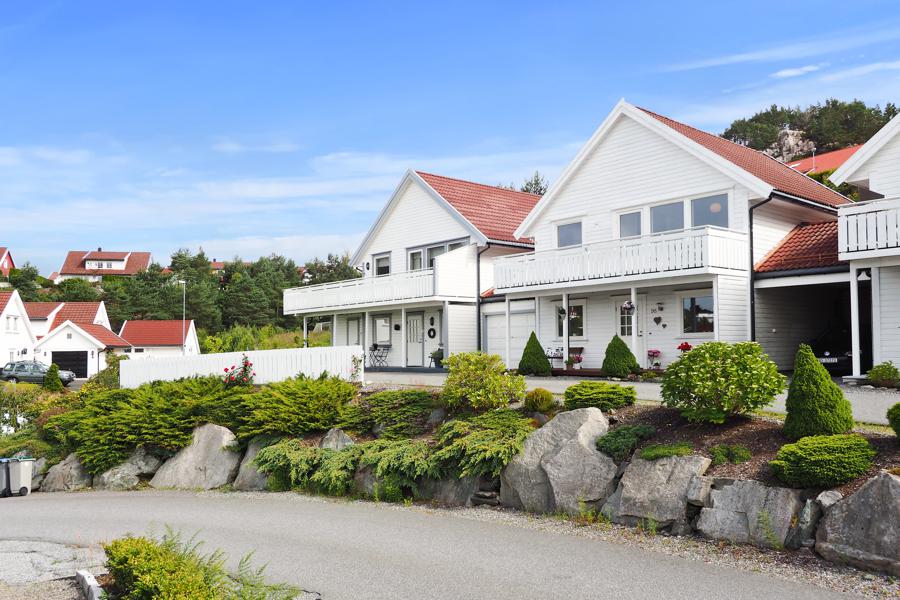 Velkommen til Lyngmarka 98