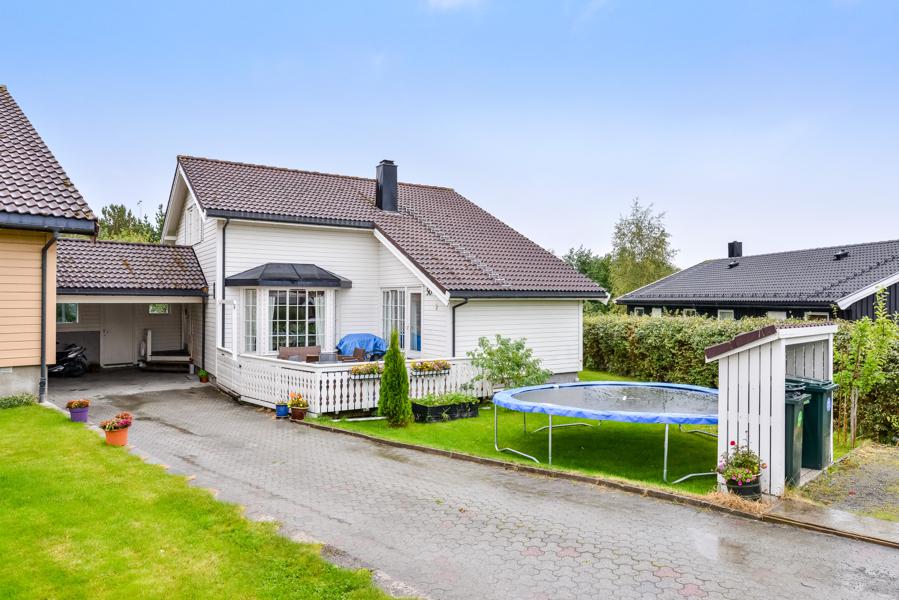 Velkommen til Nertrøa 50