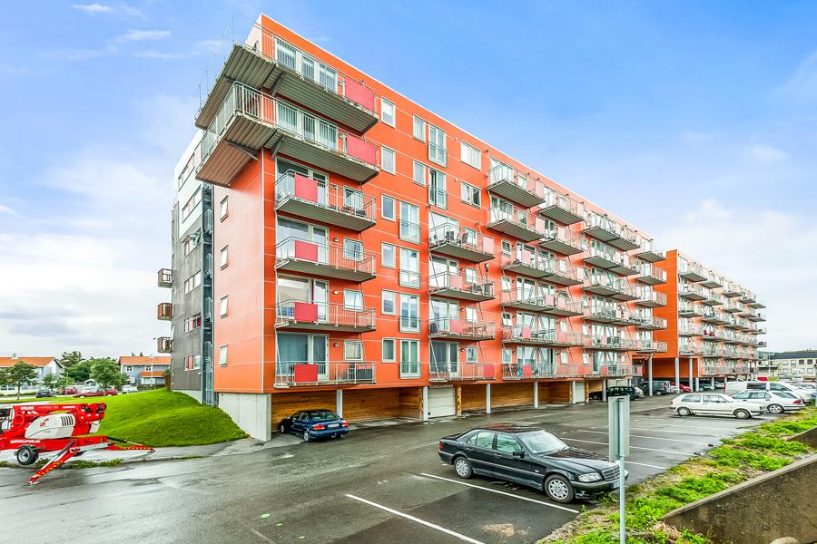 Velkommen til Hålogalandsgata 124 124