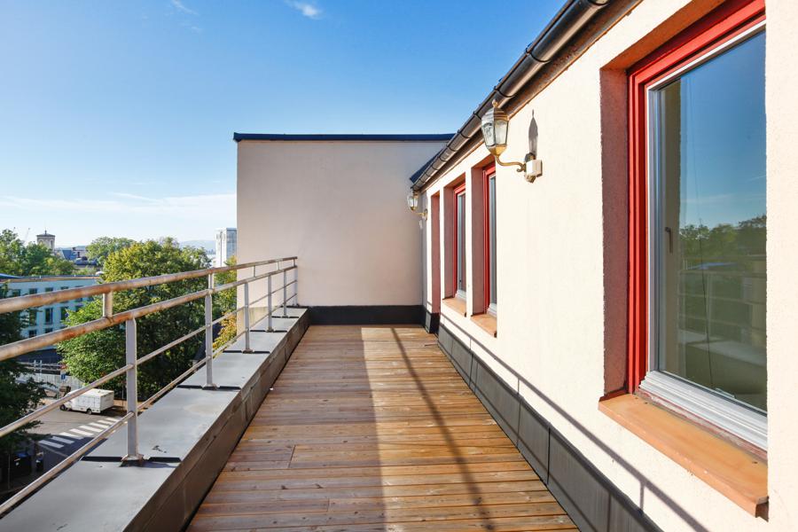 Velkommen til Parkveien 79 79