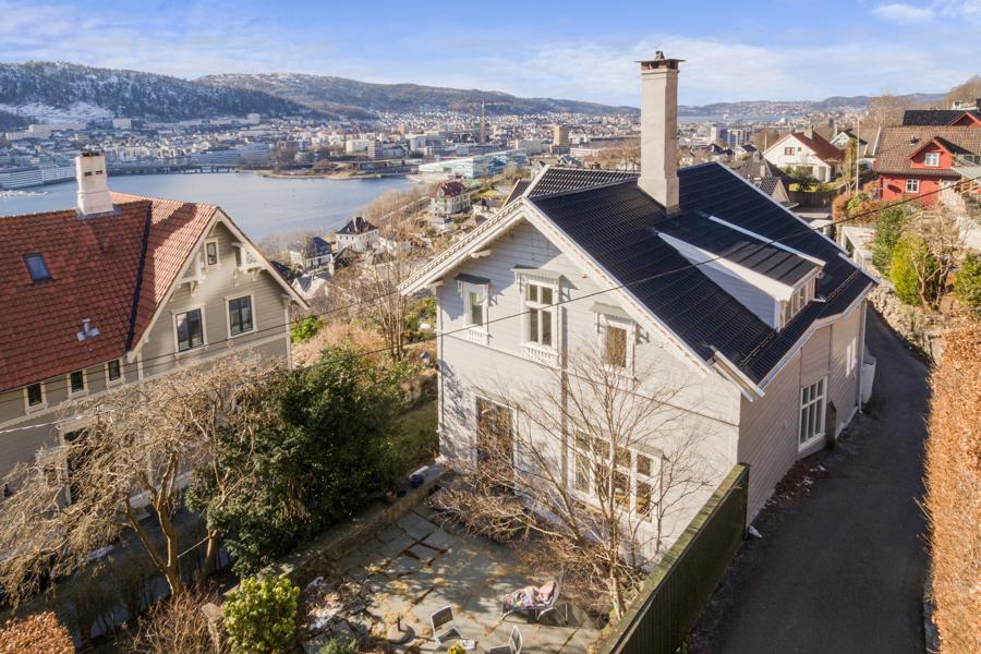 Velkommen til Gamle Kalvedalsveien 32